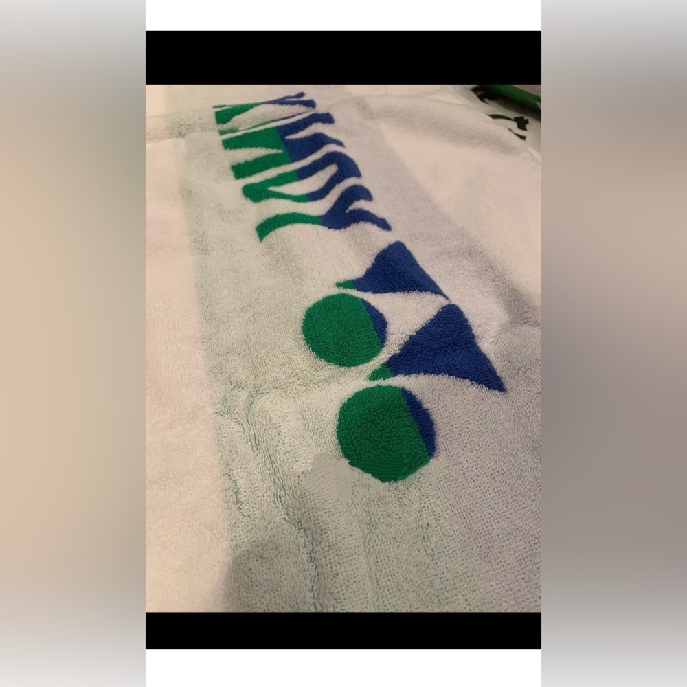 Yonex‎ Sports Towel Badminton Tennis Sports White Cotton 100% - Picture 3 of 9